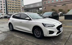 二手福特福克斯两厢车(福特福克斯2021款两厢二手车)