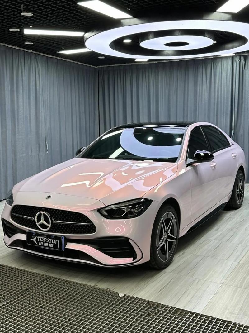 女士奔驰10万左右的车,女士奔驰10万左右的车型