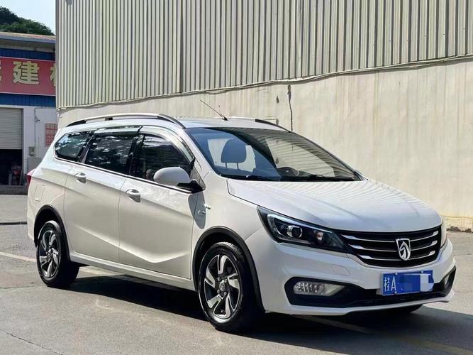 新宝骏车多少钱一台(新宝骏suv多少钱一辆)