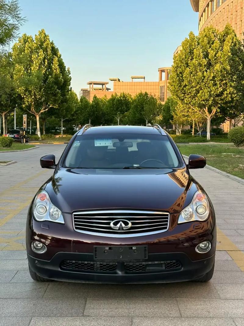 英菲尼迪ex25二手车,买二手英菲尼迪ex25好不好