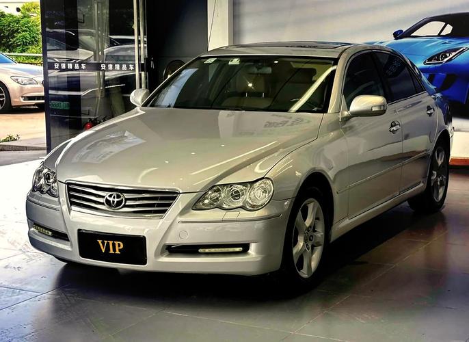 丰田锐志老款图片(老款丰田锐志评价)