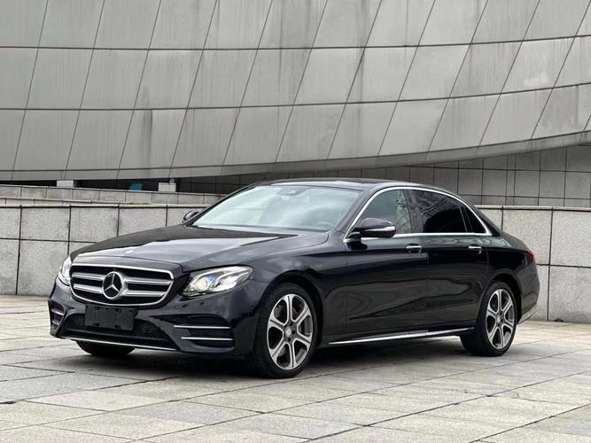 奔驰320价格及图片,二手奔驰320价格及图片