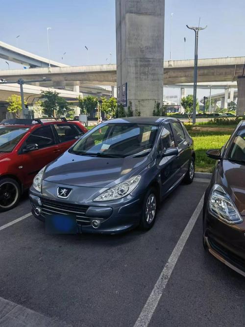 开了13年的标致307值多少钱,2013年标致307还值多少钱