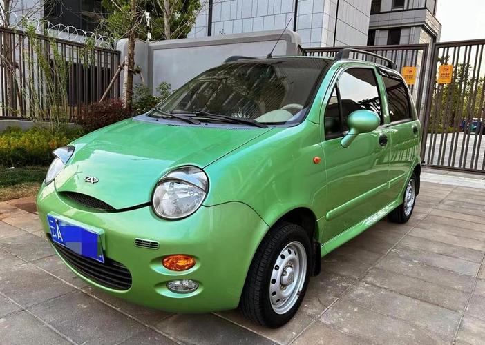 qq小汽车多少钱 汽车多少钱?