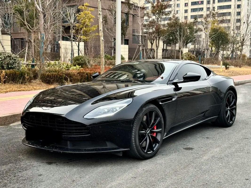 阿斯顿马丁zagato(阿斯顿马丁db11)