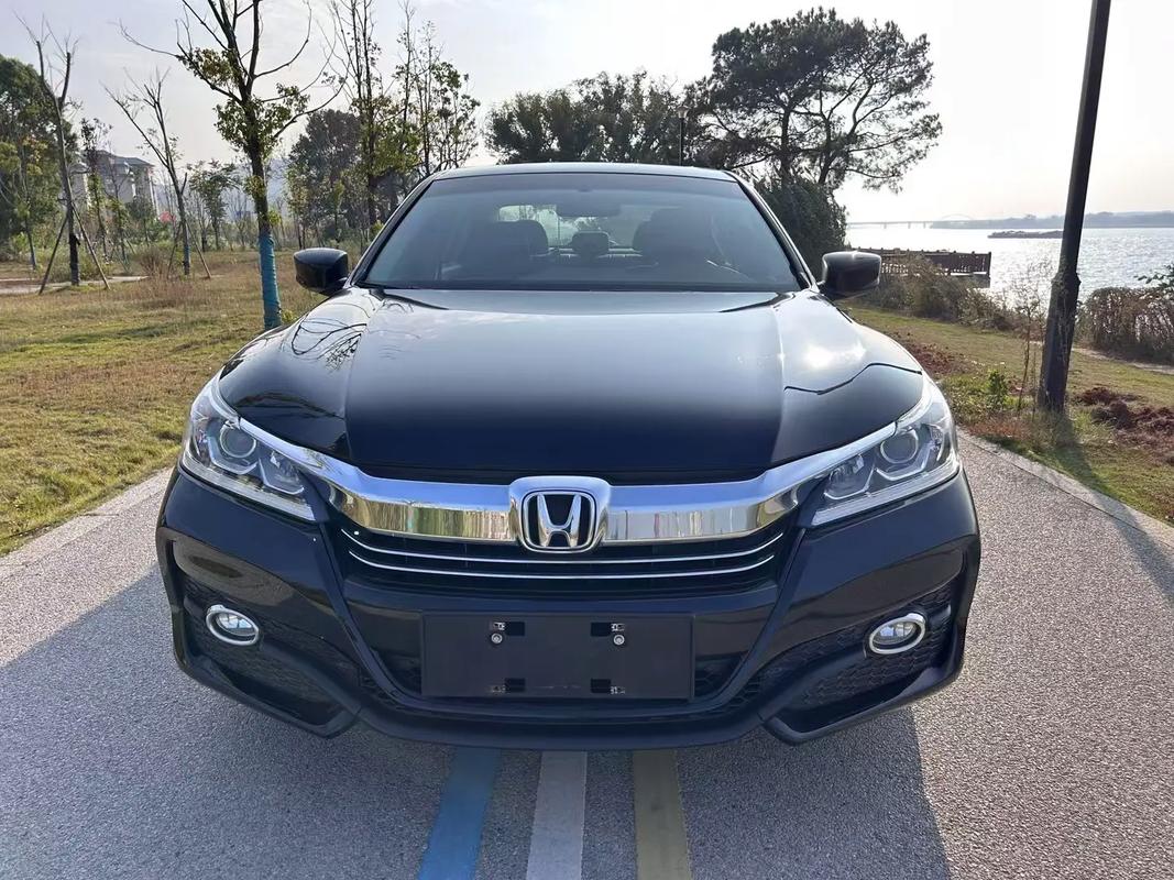 九代雅阁新车多少钱,雅阁九代新车多少钱当时多钱