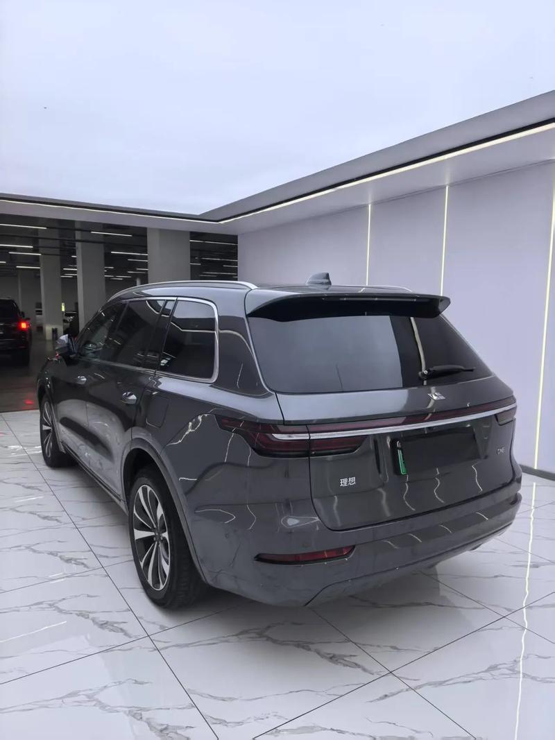 理想one新2022款价格及图片(理想one新款报价)