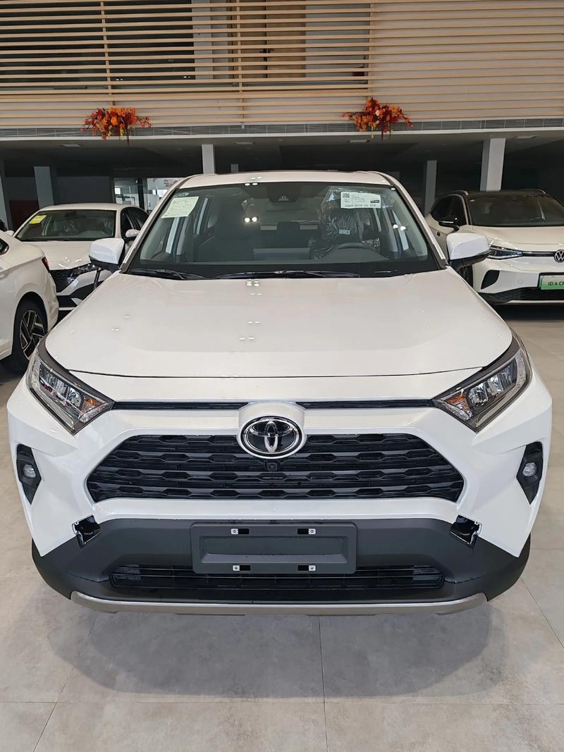 一汽丰田小车型价格及图片(一汽丰田小型新款suv车型)