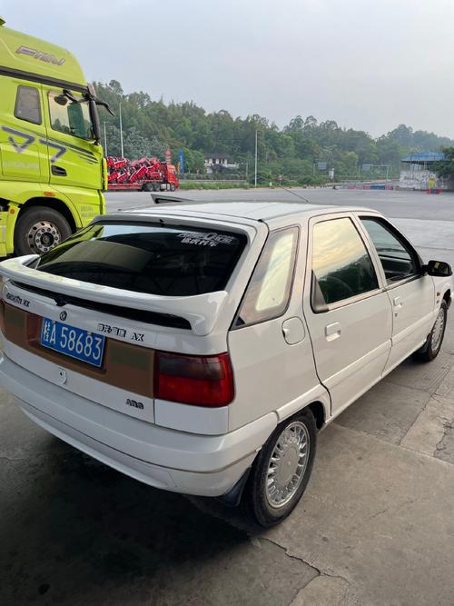 东风雪铁龙富康三厢(东风雪铁龙富康汽车)