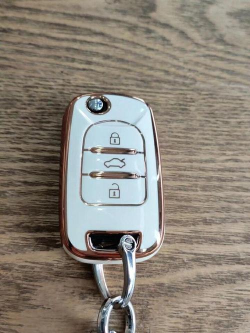 2万一3万电动汽车五菱/2万一3万电动汽车五菱钥匙